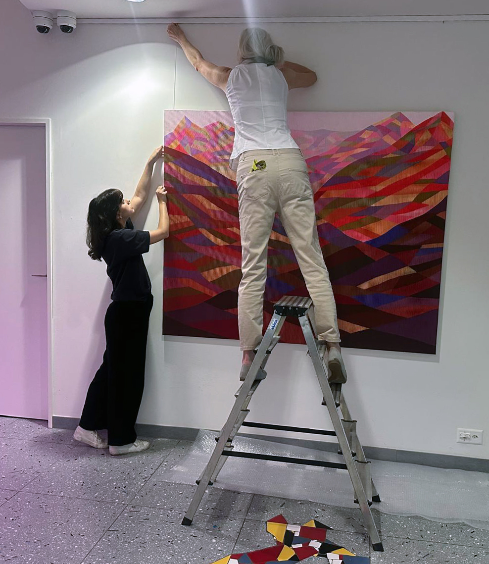 With the right hanging, the artwork can be shown to its best advantage