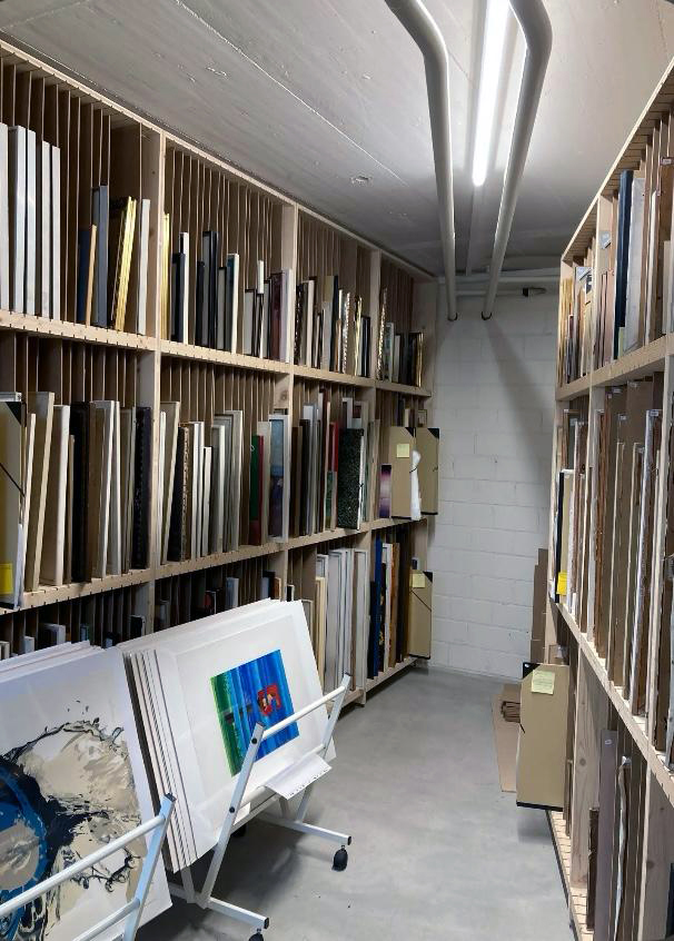 The optimal storage of a collection of artworks in a depot is one of the most important factors for long-term preservation.  