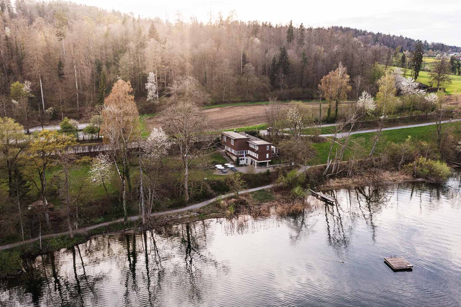 Gruppen-Jugendherberge Fällanden, 8117 Fällanden ZH - 10479