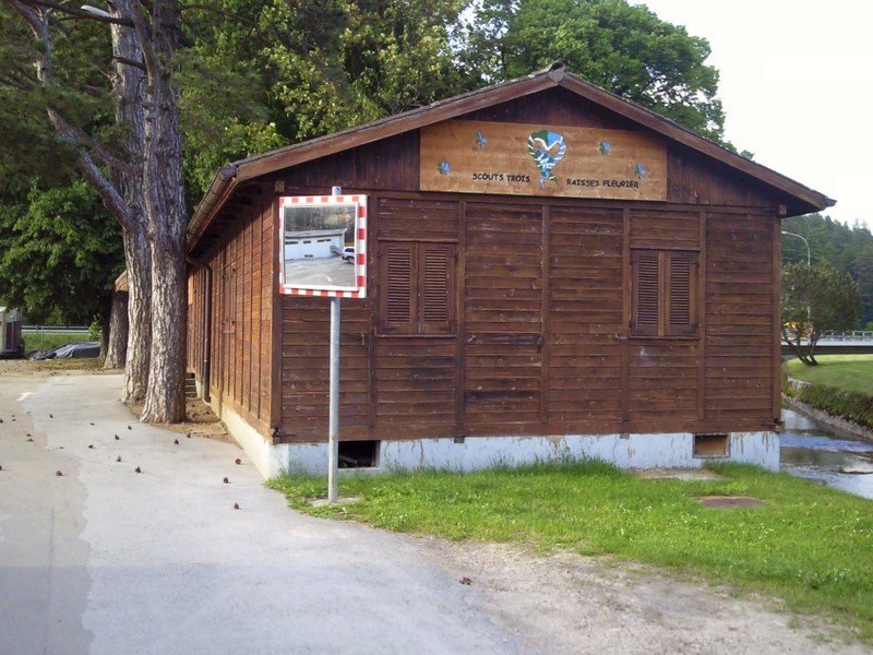 Pavillon scout, 2114 Fleurier NE - 503